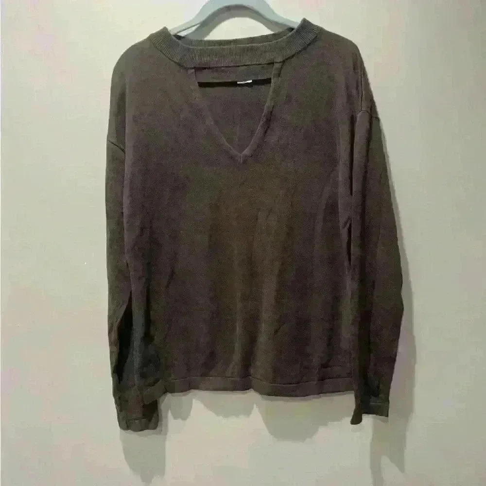Venus Brown long sleeve with cut out neckline